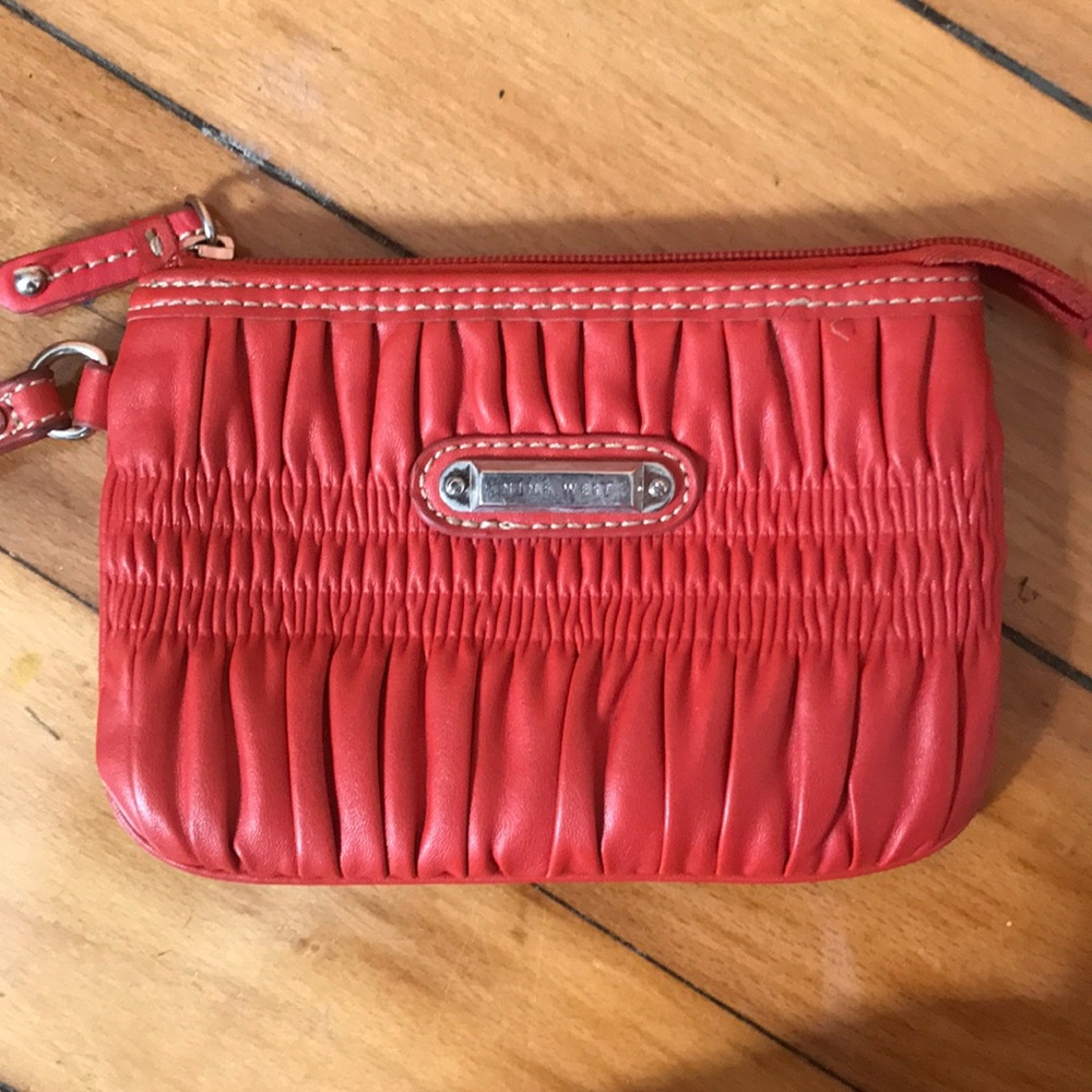 Nine west wristlet